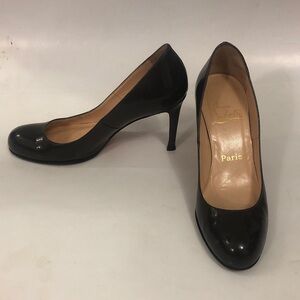 Christian Louboutin 36 Classic High Heel Dark Grey Red Soles Excellent Condition